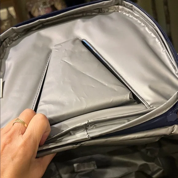 #**026= Unisex Colorful Patterned “ geckobrands cooler bag “ Make An Offer. - Picture 7 of 10